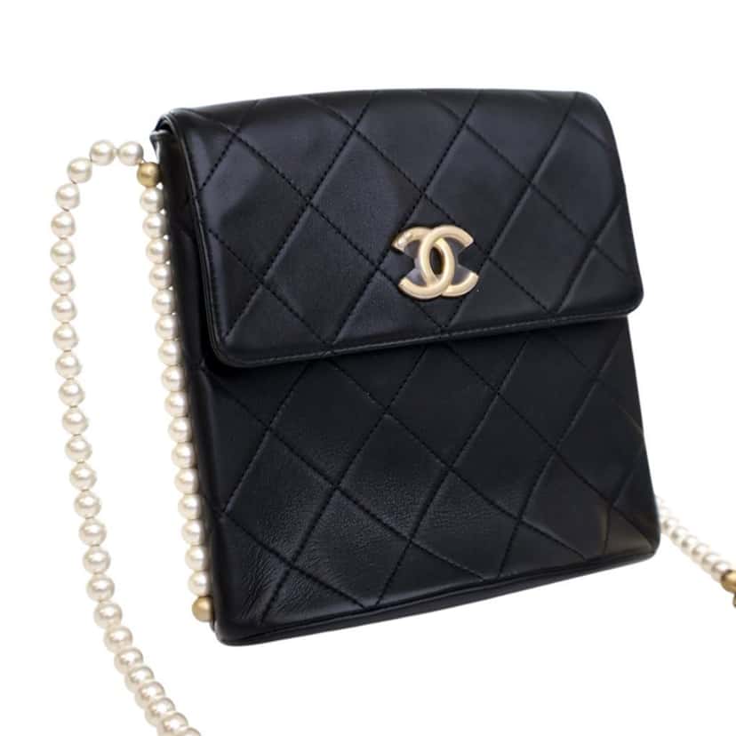 Chanel Small Quilted Calfskin About Pearls Hobo Black Leather Good condition - Back View