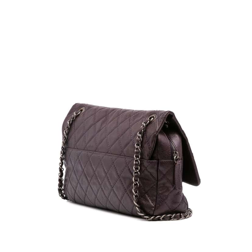 Chanel Jumbo Quilted Iridescent Caviar Easy Flap Purple Leather Good condition - Back View