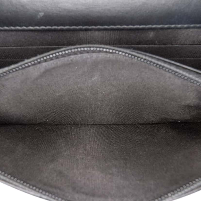 Chanel Quilted Crackled Patent Calfskin Pearl Wallet On Chain Black Leather Good condition - Box View