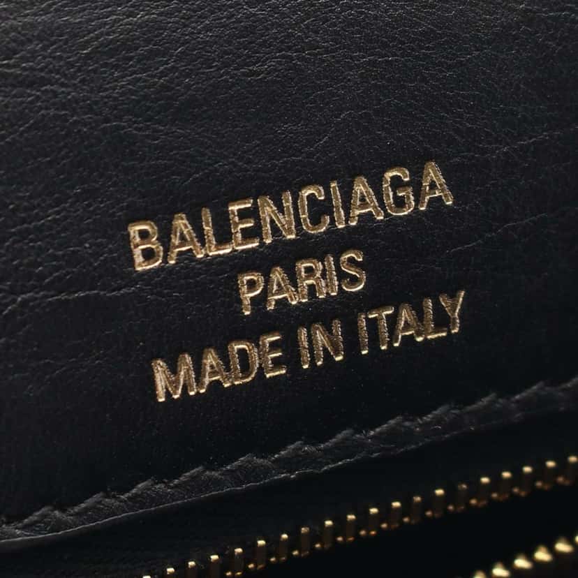 Balenciaga Small Leather BB Soft Flap Satchel Black Leather Good condition - Model View