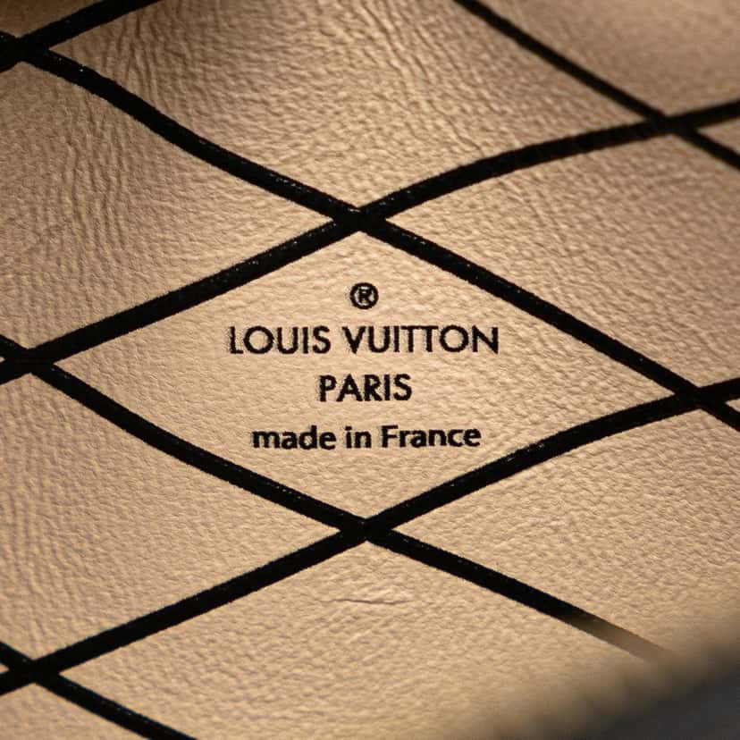 Louis Vuitton Monogram Reverse Trunk Clutch Brown Good condition - Box View