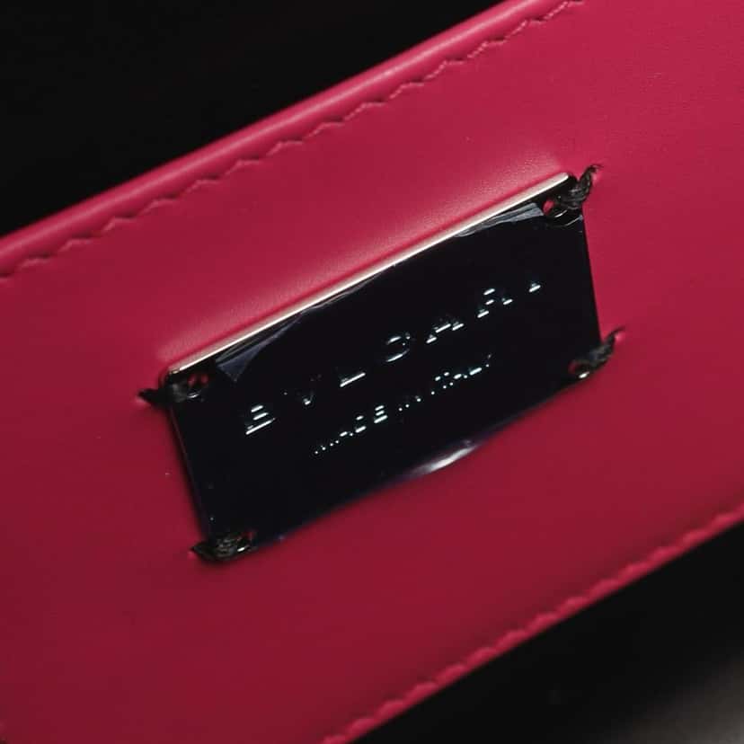 Bvlgari Galuchat and Calfskin Serpenti Forever Crossbody Pink Leather Good condition - Model View