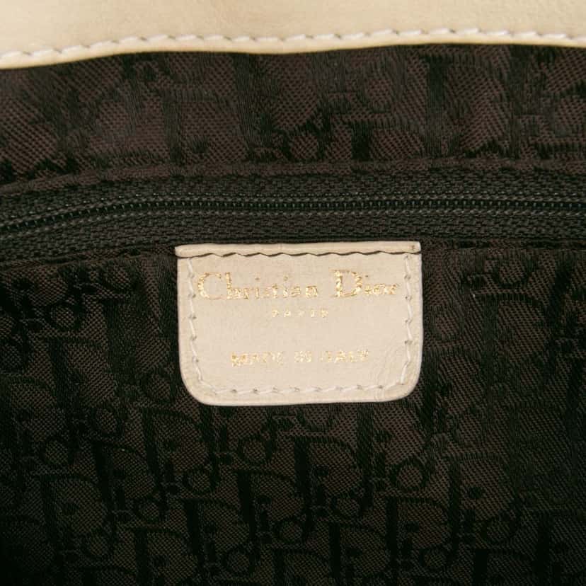 Dior Lambskin Cannage Drawstring Hobo White Leather Good condition - Box View