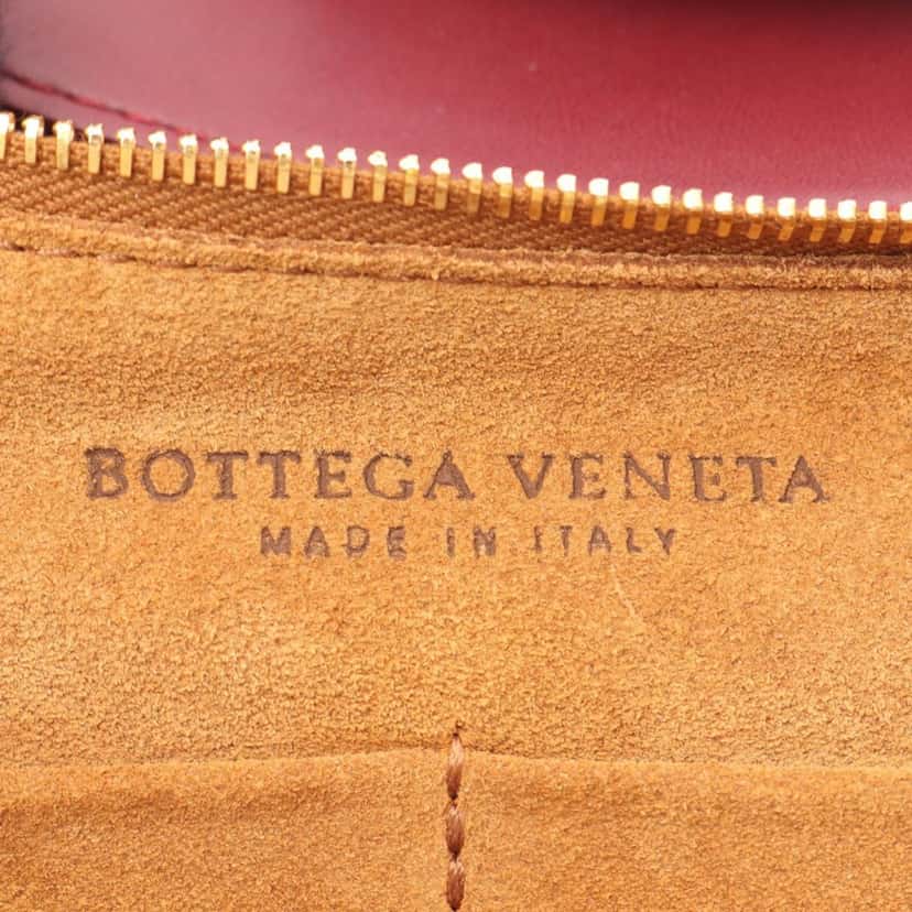 Bottega Veneta Medium French Calfskin The Arco Tote Red Leather Good condition - Model View