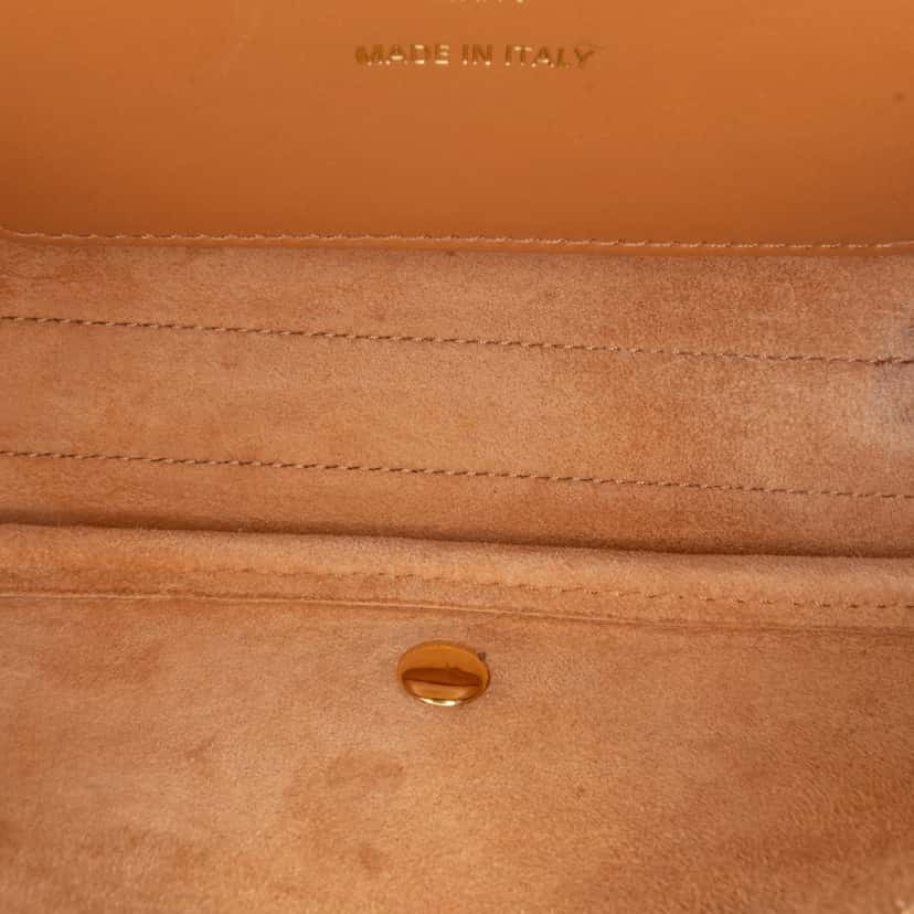 Dior Leather East West Bobby Bag Brown Leather Good condition - Model View