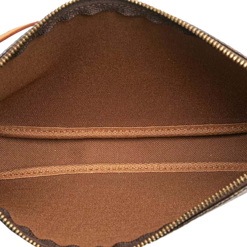 Louis Vuitton Monogram Pochette Accessoires Brown Canvas Good condition - Model View