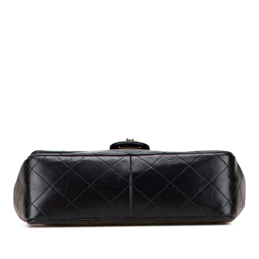 Chanel Square Quilted Lambskin Single Flap Black Leather Good condition - Inside View