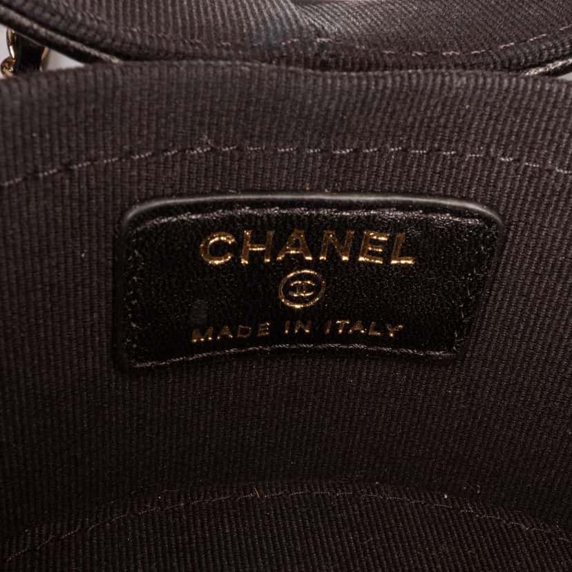 Chanel Mini Quilted Lambskin Round Vanity Case with Chain Black Leather Good condition - Box View