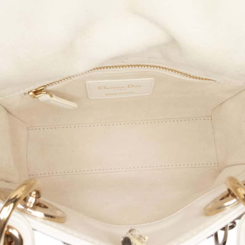 Dior Mini Lambskin Cannage Lucky Star Studded Lady Dior White Leather Good condition - Model View