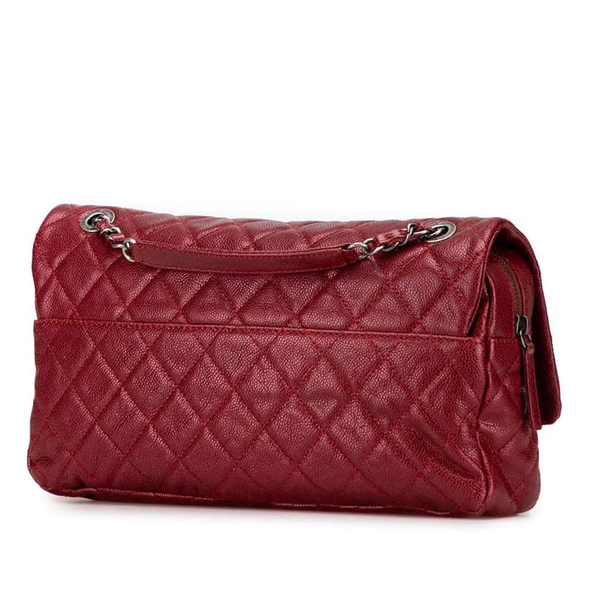 Chanel Jumbo Quilted Iridescent Caviar Easy Flap Red Leather Good condition - Back View
