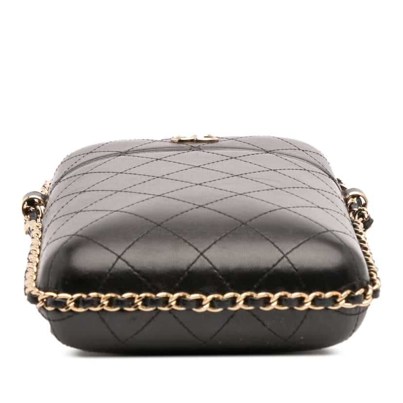 Chanel CC Quilted Lambskin Chain Around Phone Holder Black Leather Good condition - Inside View