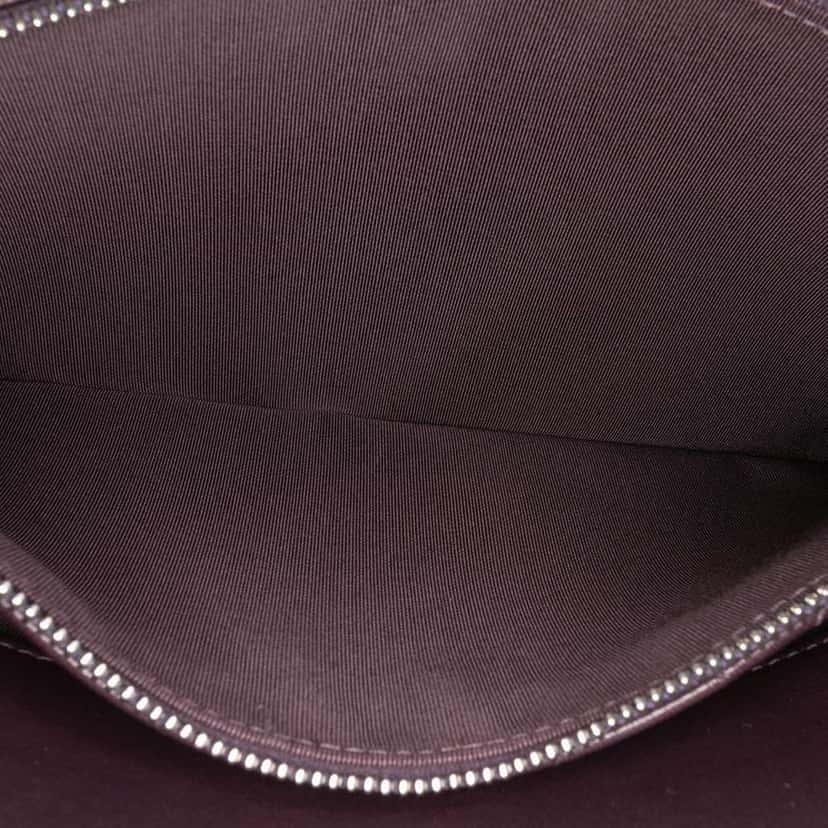 Chanel CC Quilted Lambskin Double Zip Clutch Purple Leather Good condition - Box View