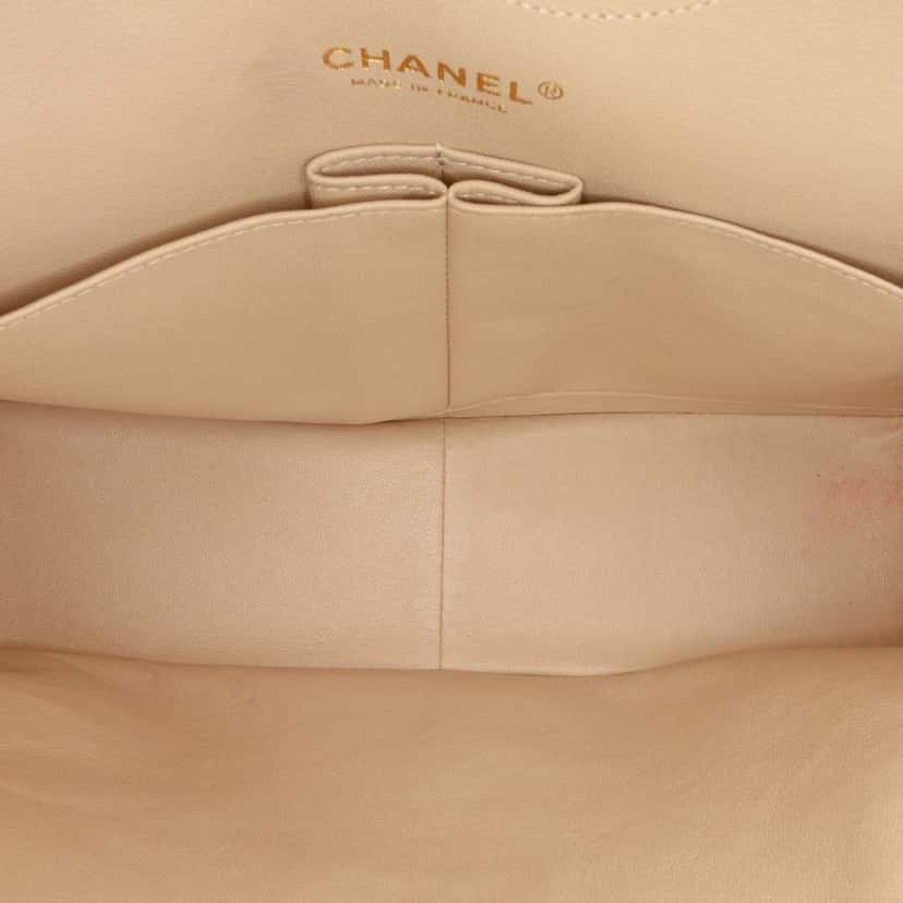 Chanel Jumbo Classic Lambskin Double Flap Brown Leather Good condition - Model View