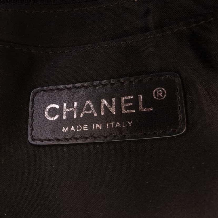Chanel Jumbo Patchwork Tweed Flap Black Tweed Good condition - Box View