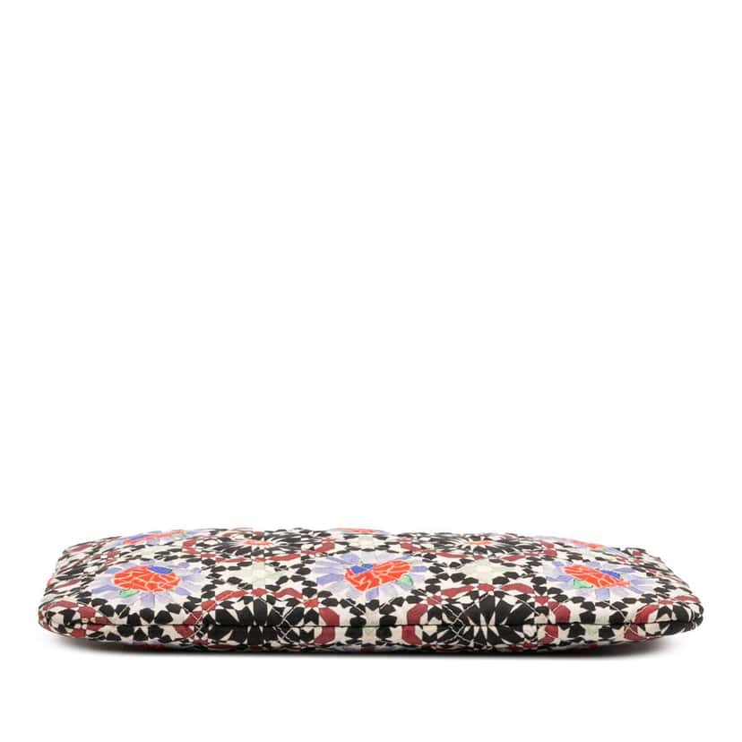 Chanel Paris Dubai Medium Printed Canvas Cosmetic Case White Canvas Good condition - Inside View