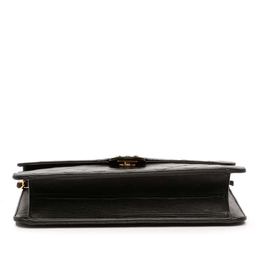 Chanel Medium CC Quilted Lambskin Single Flap Black Leather Good condition - Inside View