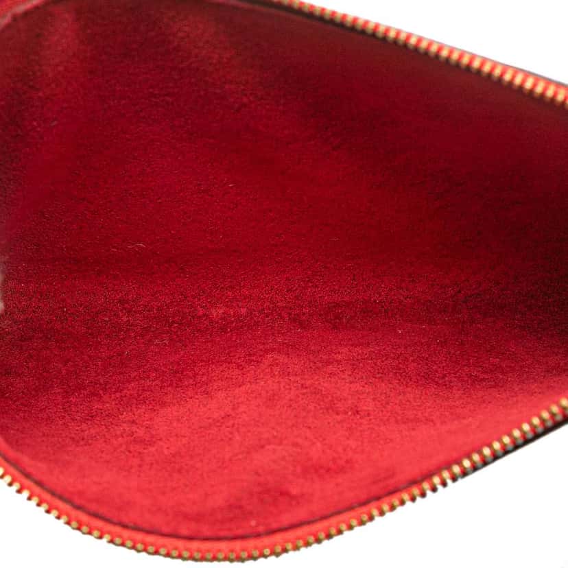 Louis Vuitton Epi Pochette Accessoires Red Leather Good condition - Model View