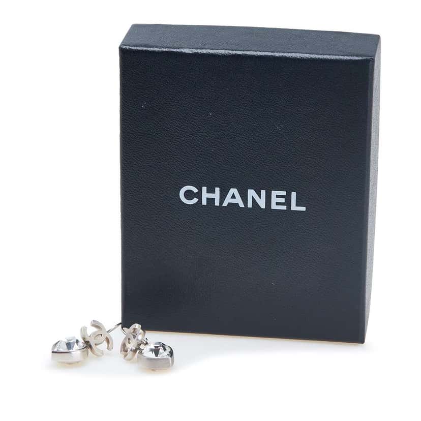 Chanel Silver Plated CC Crystal Heart Drop Lever Back Earrings Silver Metal Good condition - Model View