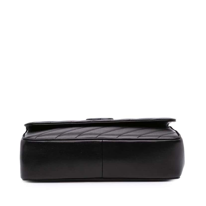 Chanel Diagonal Quilted Lambskin CC Signature Flap Black Leather Good condition - Inside View
