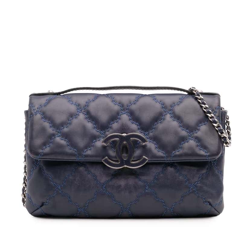 Chanel Mini Double Stitch Hamptons Flap Blue Leather Very good condition - Front View