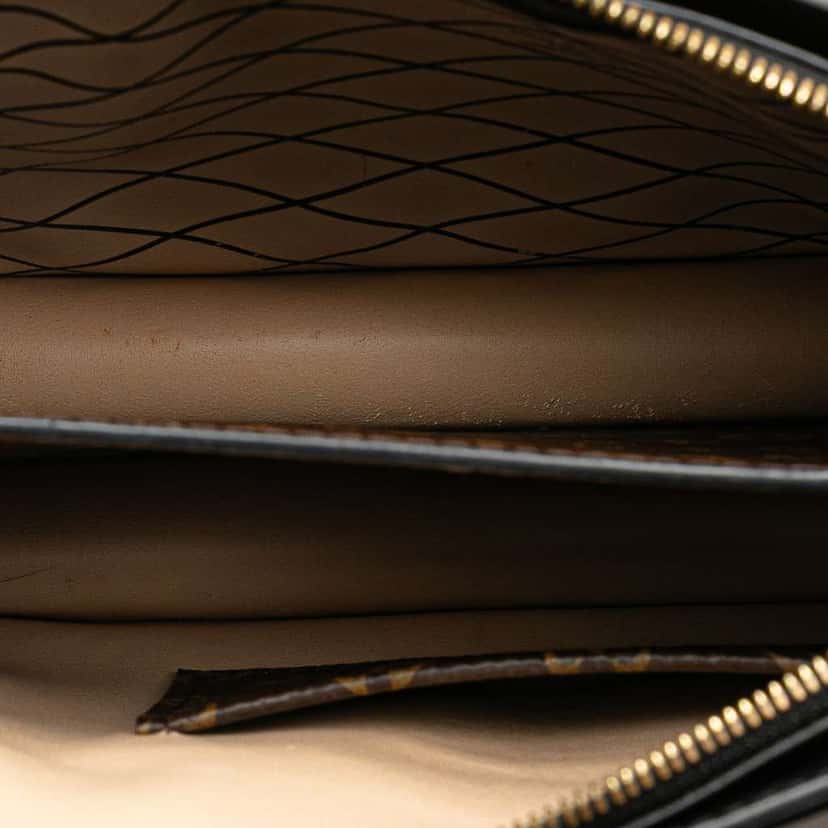 Louis Vuitton Monogram Reverse Trunk Clutch Brown Very good condition - Model View