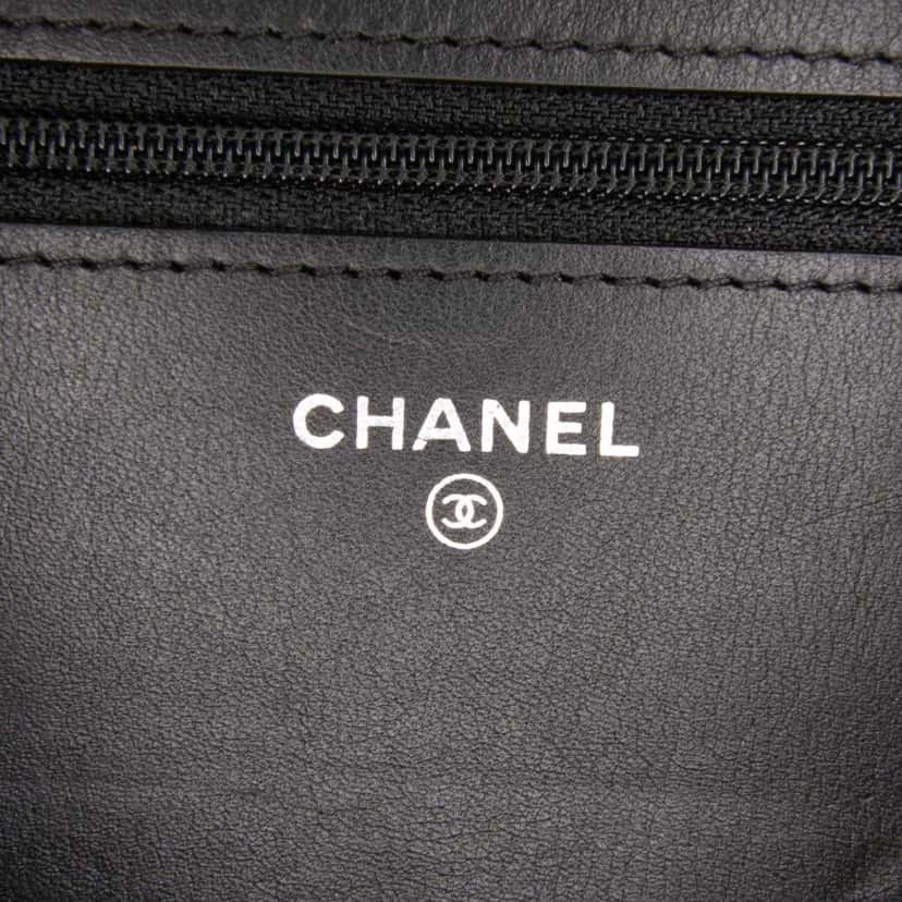 Chanel Quilted Lambskin Boy Wallet On Chain Black Leather Good condition - Box View