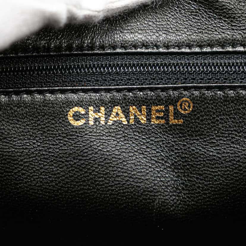Chanel CC Chocolate Bar Suede Chain Camera Bag Black Leather Good condition - Box View