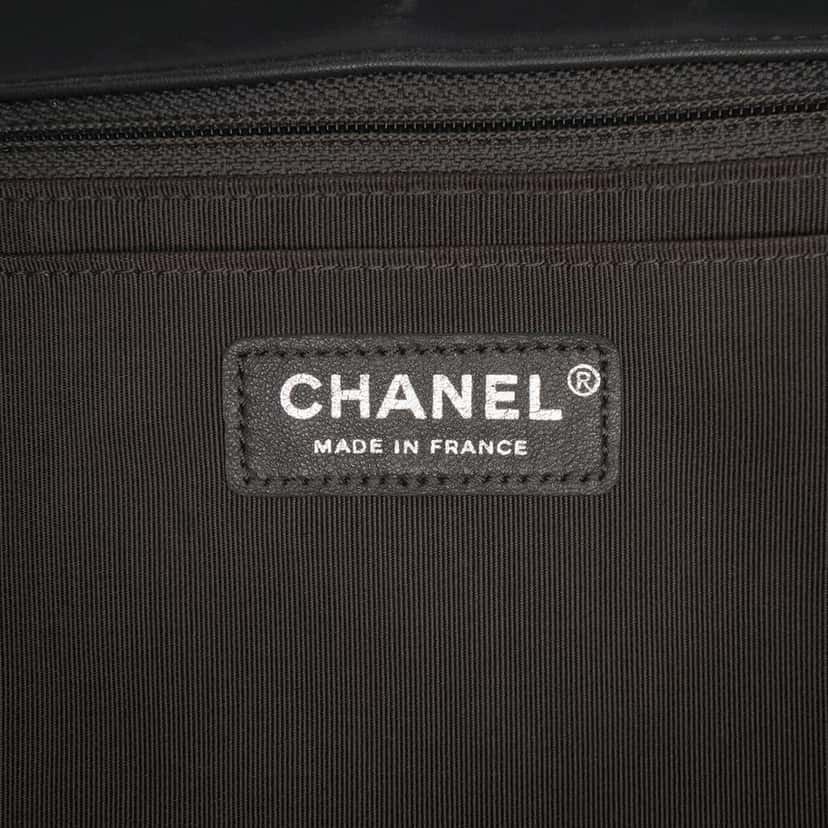 Chanel Paris Salzburg Jumbo Bicolor Quilted Lambskin Tyrolean Flap Grey Leather Good condition - Box View