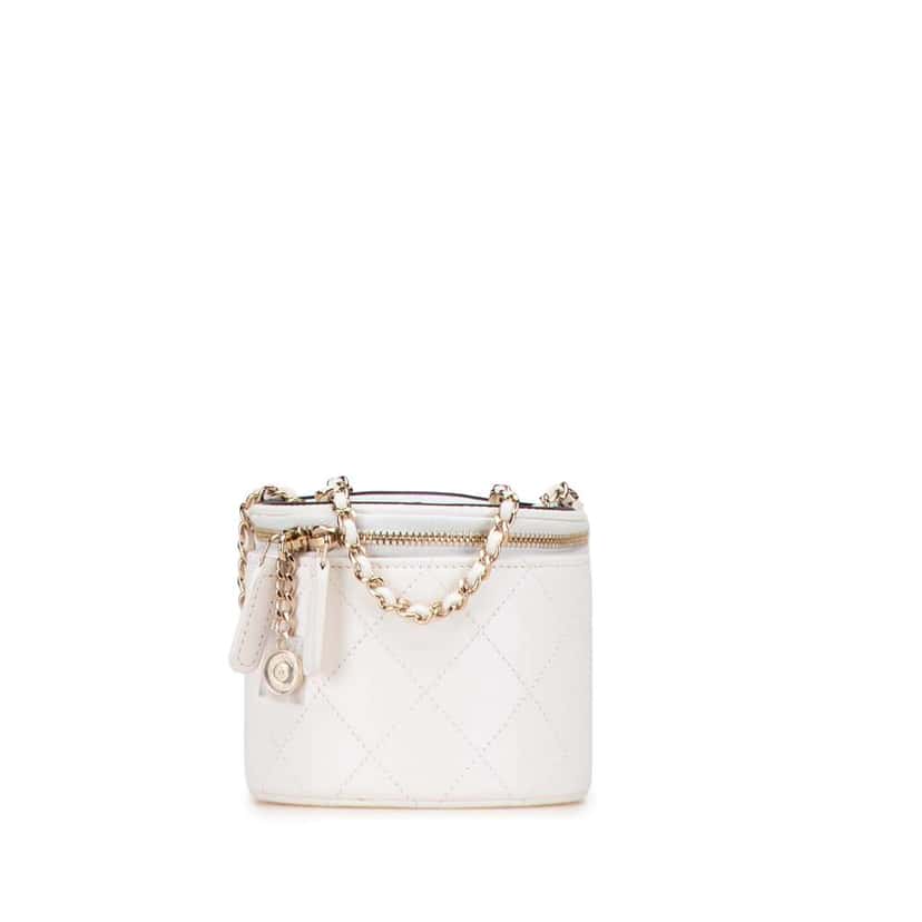 Chanel Quilted Lambskin Leather Chain and Charm Vanity Case White Leather Good condition - Front View