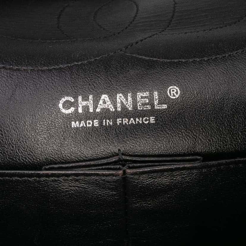 Chanel Reissue 2.55 Patent Double Flap 226 Black Leather Good condition - Box View