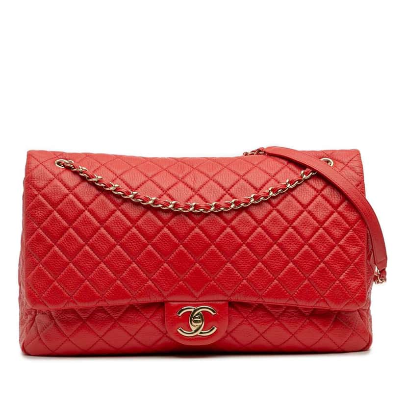 Chanel XXL Quilted Calfskin Travel Flap Red Leather Good condition - Front View