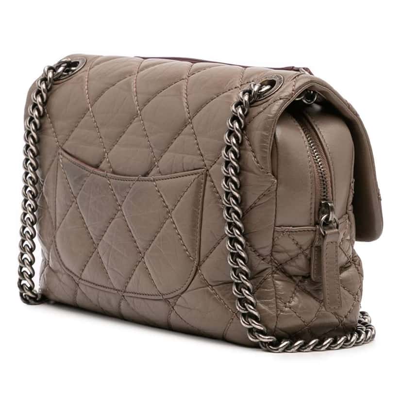Chanel Medium Quilted Aged Calfskin Portobello Flap Brown Leather Good condition - Back View