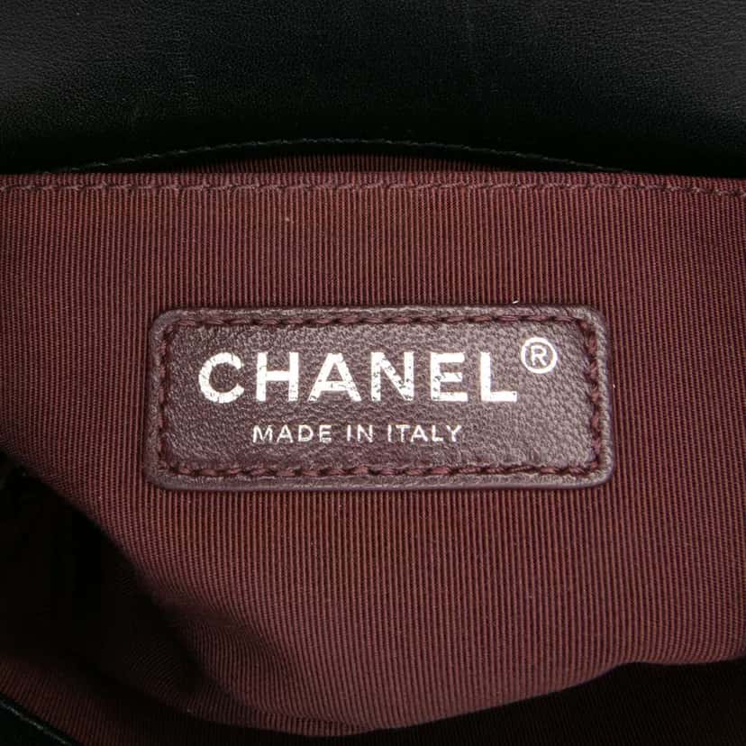 Chanel Small Bicolor Woven Calfskin Boy Flap Black Leather Good condition - Box View