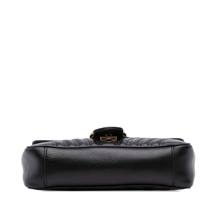 Gucci Medium GG Marmont Matelasse Leather Shoulder Bag Black Leather Good condition - Inside View