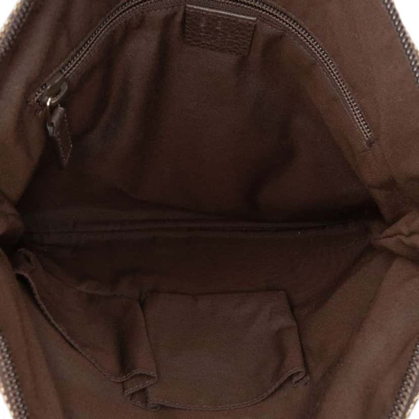 Gucci GG Crystal Flat Messenger Bag Brown Canvas Good condition - Model View