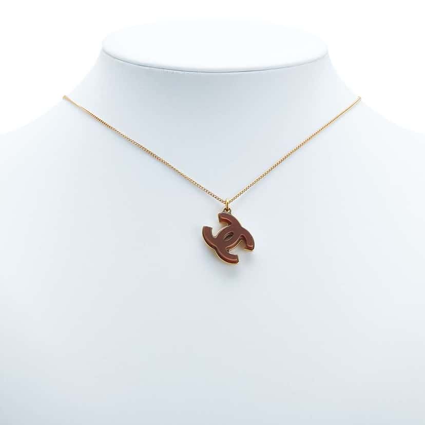 Chanel Gold Plated Acrylic Double CC Pendant Necklace Gold Metal Good condition - Box View