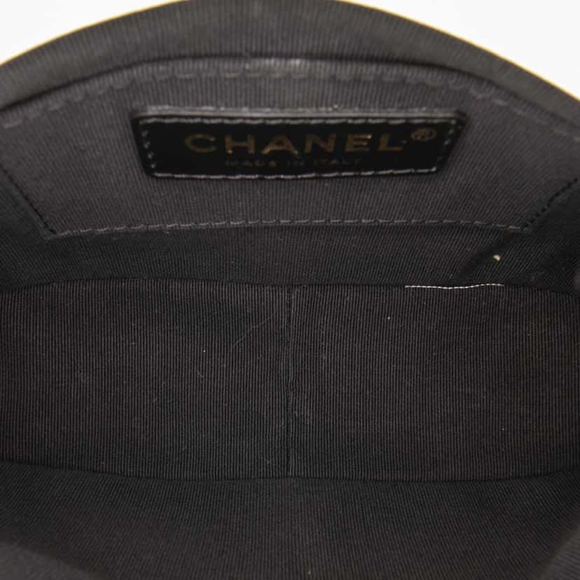 Chanel Mini Quilted Lambskin Side Note Flap White Leather Good condition - Model View