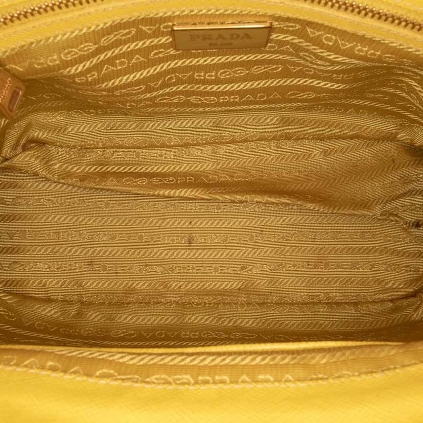 Prada Small Saffiano Lux Galleria Double Zip Satchel Yellow Leather Good condition - Model View