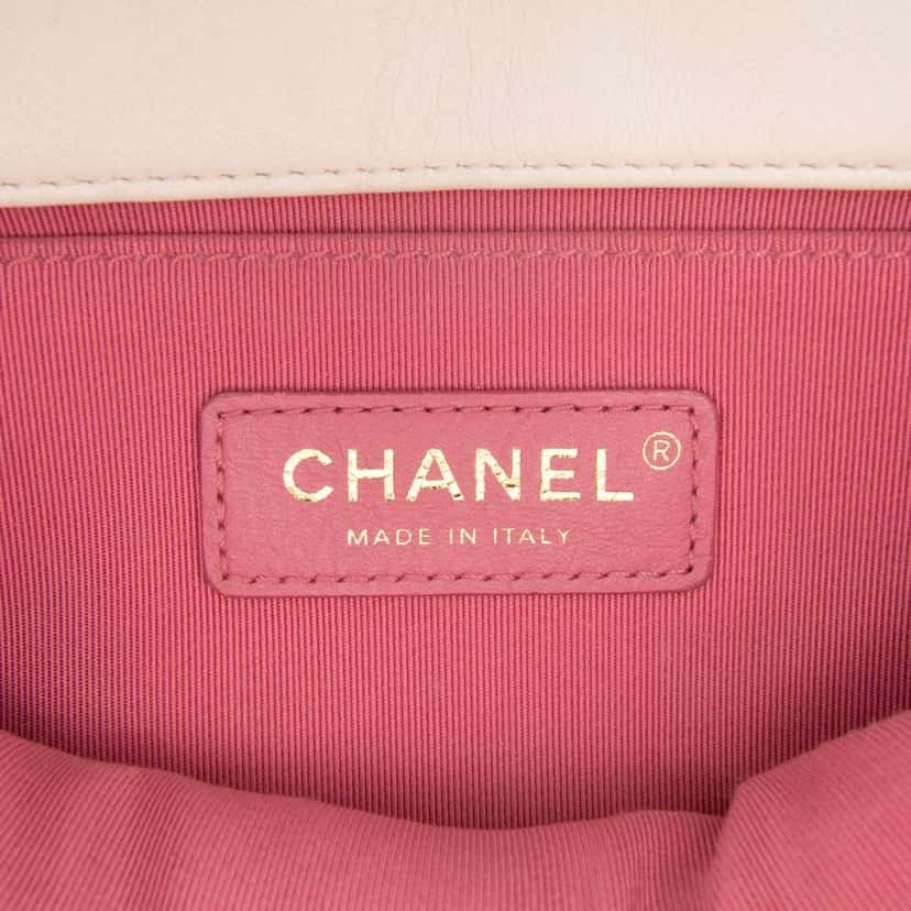 Chanel Small Lambskin Entwined Chain Flap White Leather Good condition - Box View