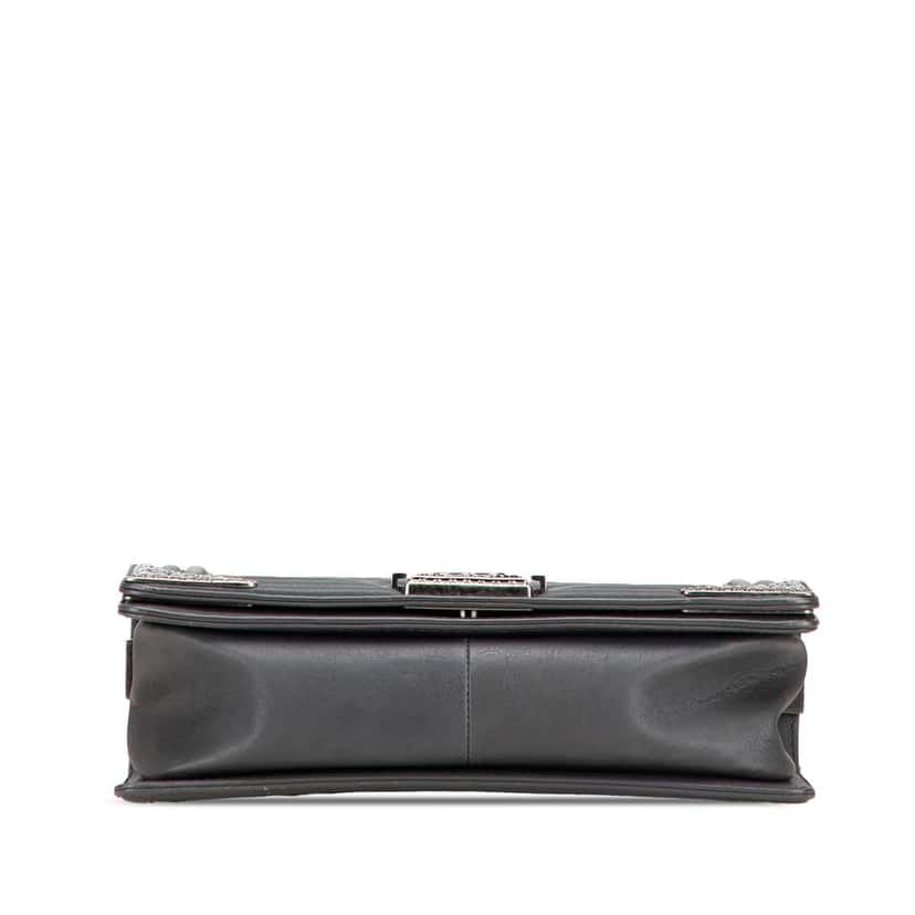 Chanel Paris-Dallas Old Medium Quilted Calfskin Cowboy Boy Flap Grey Leather Good condition - Inside View