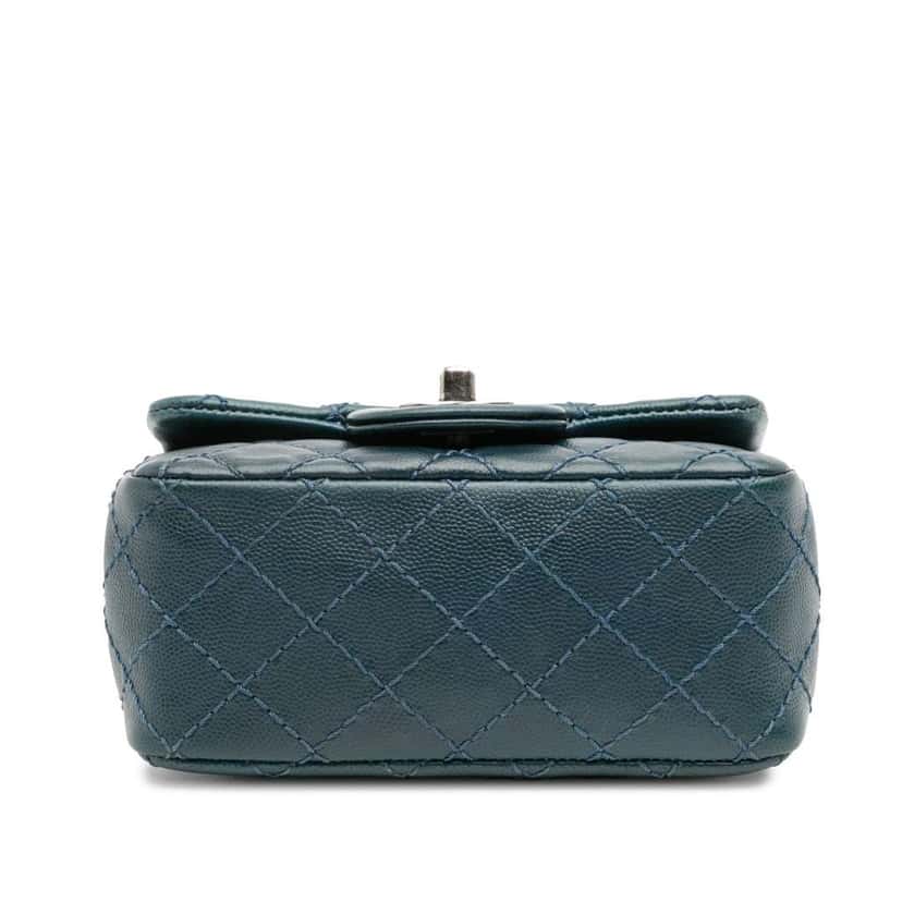 Chanel Mini Square Classic Caviar Single Flap Blue Leather Good condition - Inside View