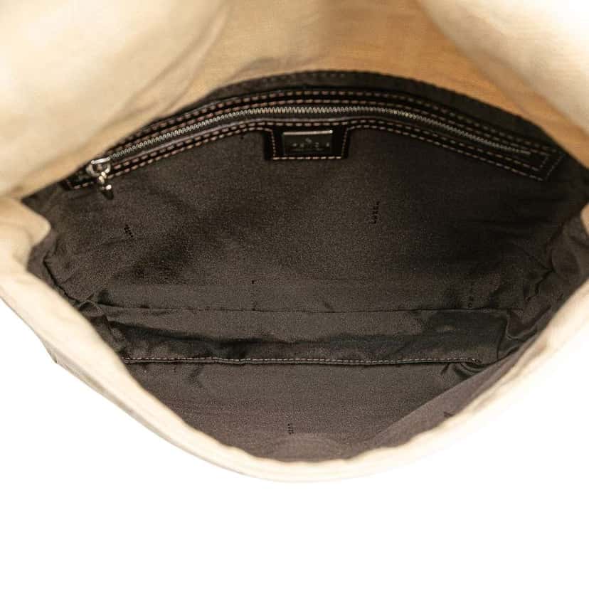 Fendi Zucca Canvas Shoulder Bag Brown Canvas Very good condition - Model View