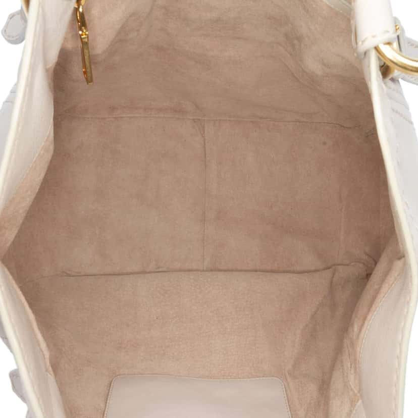 Prada Leather Tote White Leather Good condition - Model View