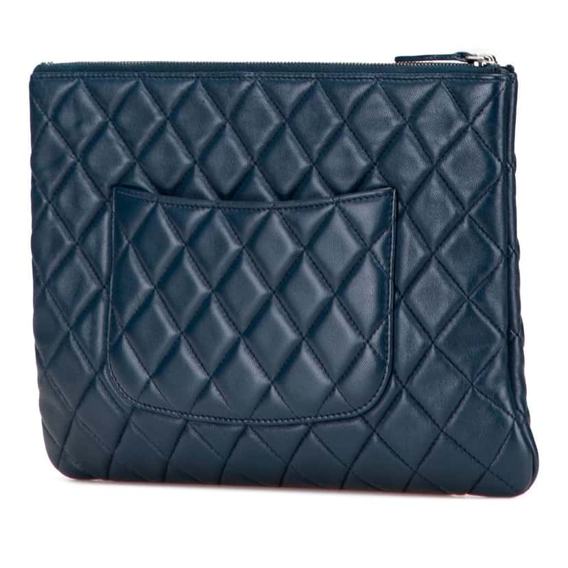 Chanel Medium Quilted Lambskin O Case Clutch Blue Leather Good condition - Back View