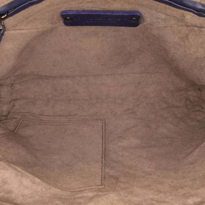 Bottega Veneta Nappa Intrecciato Nodini Crossbody Purple Leather Good condition - Model View