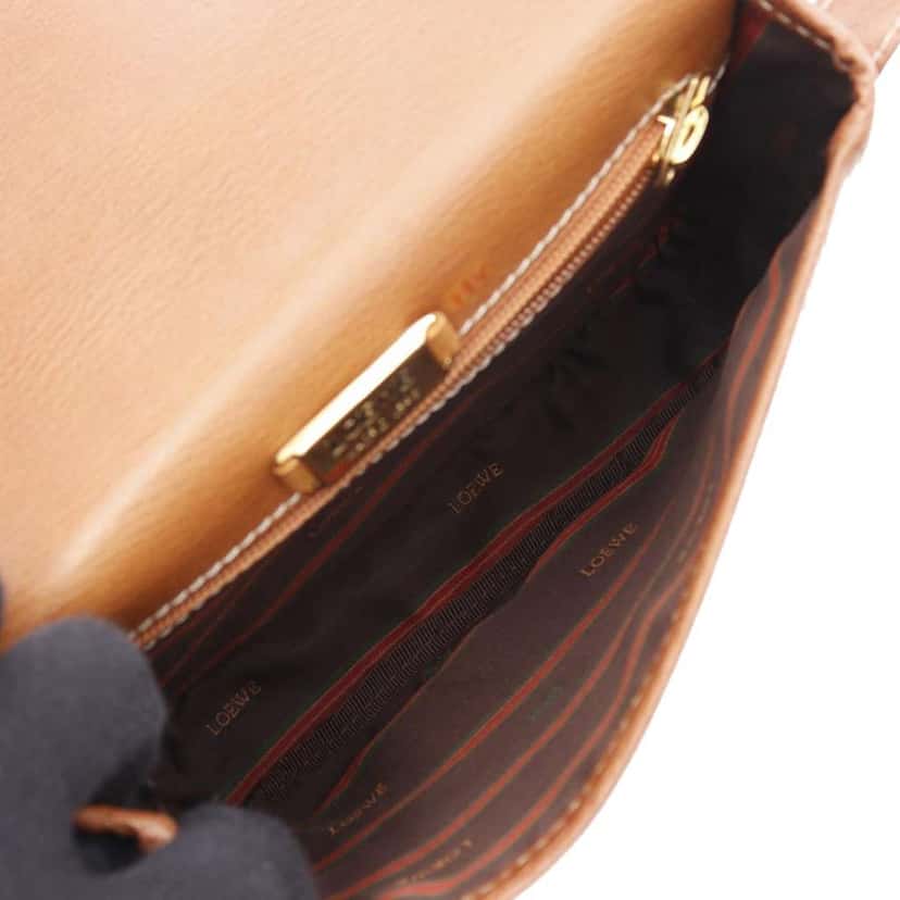 Loewe Leather Velasquez Twist Crossbody Brown Leather Good condition - Inside View