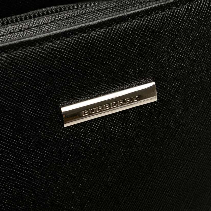 Burberry Leather Shoulder Bag Black Leather Good condition - Box View