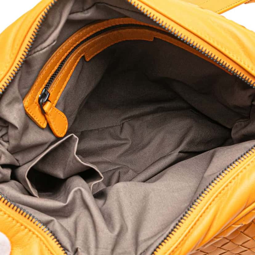Bottega Veneta Nappa Intrecciato Front Pocket Messenger Bag Yellow Leather Good condition - Model View