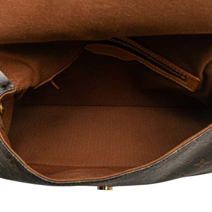 Louis Vuitton Monogram Mini Looping Brown Canvas Good condition - Model View