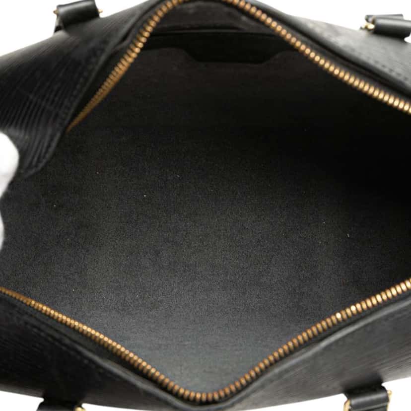 Louis Vuitton Epi Soufflot Black Leather Fair condition - Model View